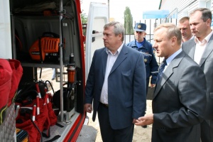 Губернатор области побывал в Тарасовском отряде Ростовской областной поисково-спасательной службы