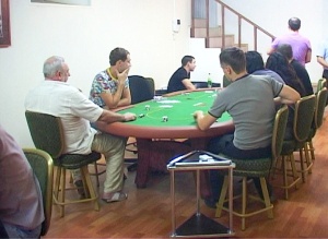 В Ростове-на-Дону милиционеры обнаружили подпольный покерный клуб