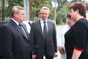 Губернатор побывал в Батайске и встретился с активом Азовского района