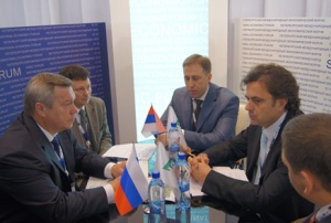 Василий Голубев провел деловые переговоры на Петербургском международном экономическом форуме