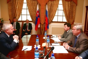 Состоялась встреча с Чрезвычайным и Полномочным Послом Словацкой Республики в России Йозефом Мигашем