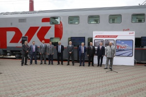 Первый двухэтажный пассажирский поезд прибыл на главный вокзал Ростова