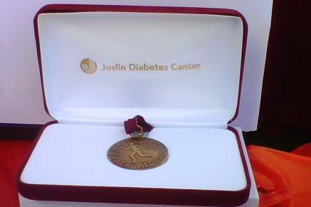 Впервые международная медаль «Триумф человека и медицины» вручена жителю Донского края