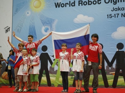 Юный ростовчанин завоевал серебряную медаль на Всемирной робототехнической олимпиаде