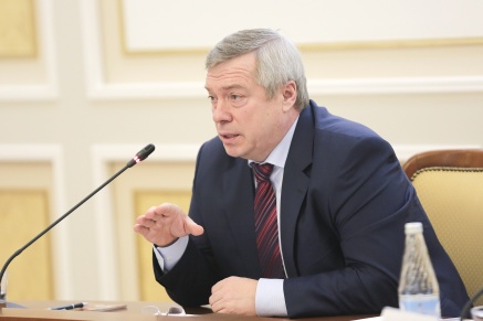 Василий Голубев: «Ростовская область готова направить в Крым 500 комбайнов»