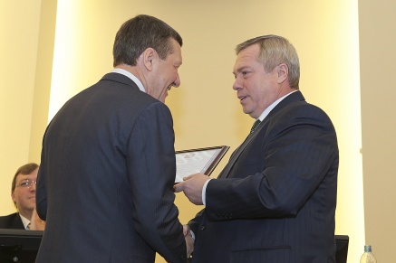 Губернатор Василий Голубев поощрен благодарностью Президента России